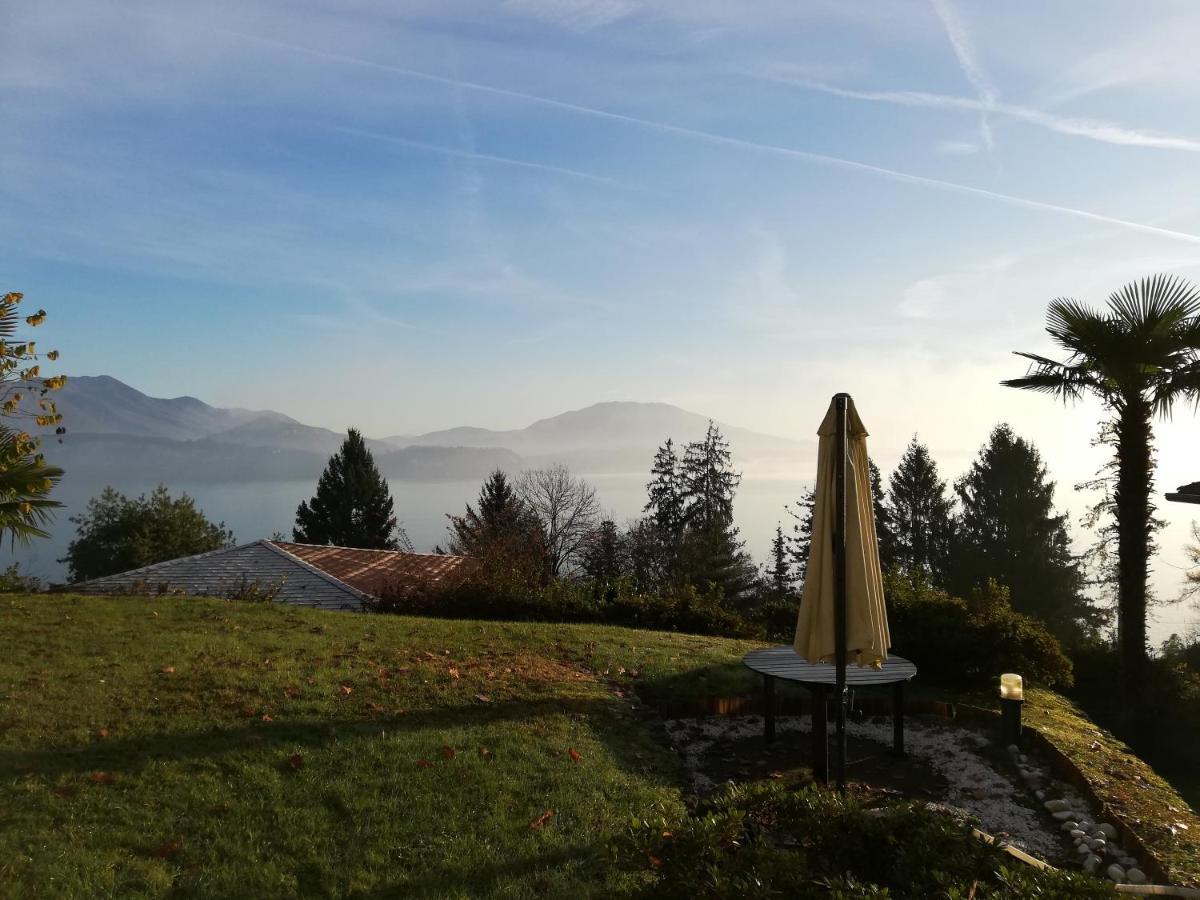 Romantica Casetta Nel Verde Con Vista Sul Lago Belgirate Zewnętrze zdjęcie